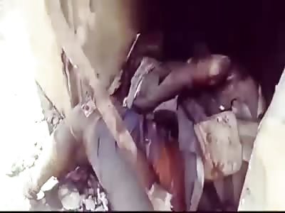 hundreds of people killed by air attacks