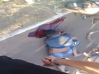 (AFTERMATH) Motorcyclist Dies in Traffic Accident Flipping like a Rag Doll down the Street 