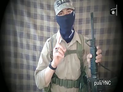 Slamic State Fighter Executes Prisoner