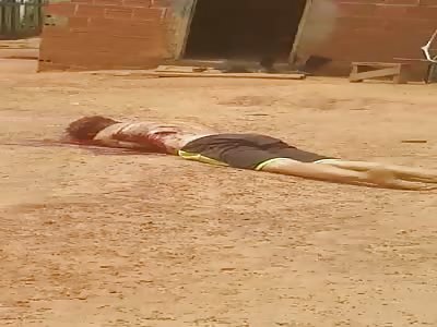 Man disassembled by machete, Brazil