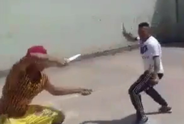 Prison Guards Opens Fire at Inmates Fighting