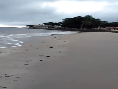 Wtf... They find body of drowned man 