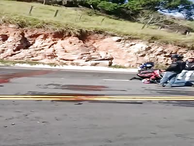 Motorcyclist loses his life in accident 