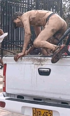 Colombia: Fuel Tanker Explosion in Pueblo Viejo Kills Seven (Vertical Video)