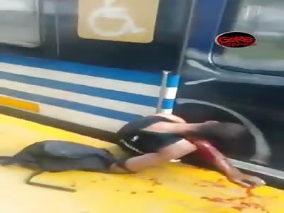 Would be Thief Caught Between Train and Platform