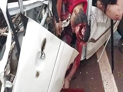 Gruesome Aftermath Of A Car Crash In Brazil