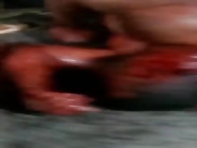 a bad day for a thief. is Brutally beaten for stealing in the wrong pl