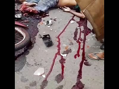 Motorcyclist loses his life in accident 