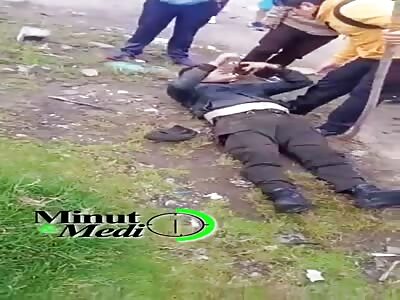 A policeman was caught red-handed when he tried to abuse a minor