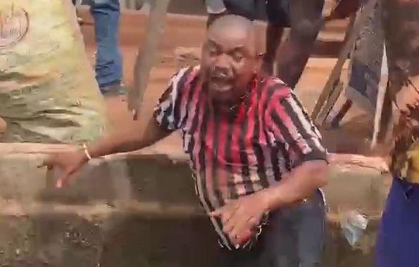 Two Bandits Beaten After Attempt To Rob A Vendor