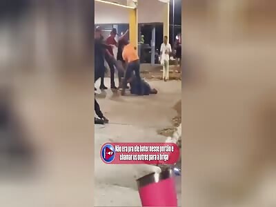 NEVER KICK THAT GATE!