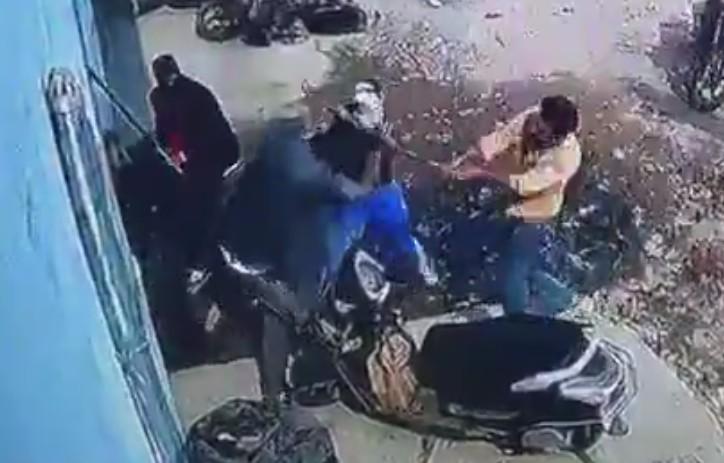 Delivery Executive Savagely Attacked With Axes Rods And Stones