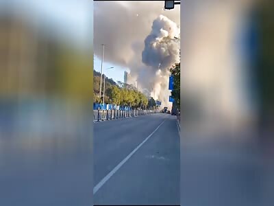 Outraged by Chinese Bureaucracy, Man Blows Up His Own Store.