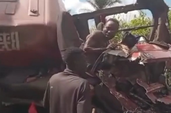 Big rigs collide in Africa