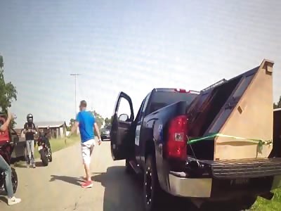 Hillybiily fight !!!  Someone pulls a gun !!!