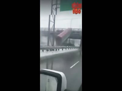 SEMI TRUCK WITH TRAILER BOX UP HITS OVERPASS AT FULL SPEED  IN REPENTIGNY QUEBEC