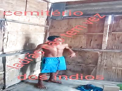 Thief Gets His Palms Smashed With A 2x4