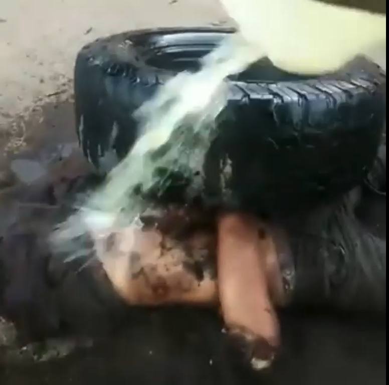 Cartel Members Set Fire To The Dismembered Remains Of A Rival  