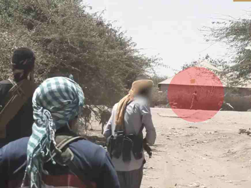 Ambushed At Close Range And Surrendering Soldiers Gets Executed