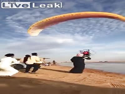 1 man was injured after Hang gliding crash