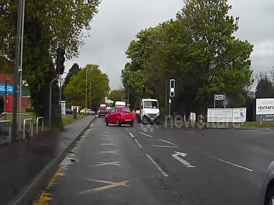 Car takes corner at speed and crashes