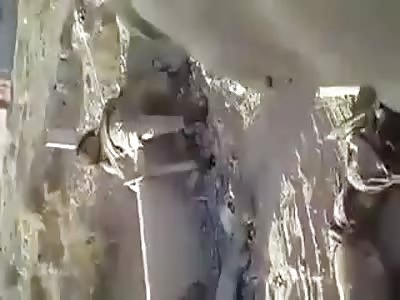 Soldiers makes jokes with terrorist daesh dead 2