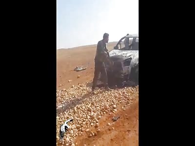 soldiers isis down in batlefild