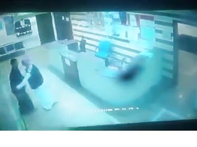 Saudi arab kill man with machete