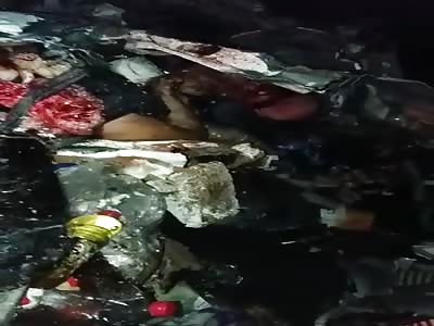 HORRIBLE ACCIDENT CRUMBLE CAR AND SEVERAL DEAD