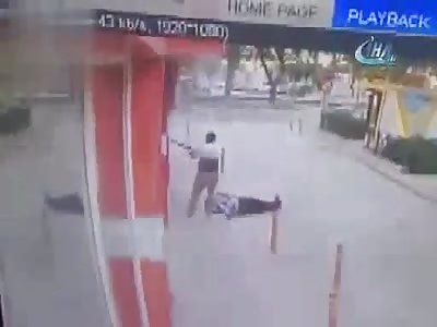 Man kills a cop and a lawyer with shotgun shot