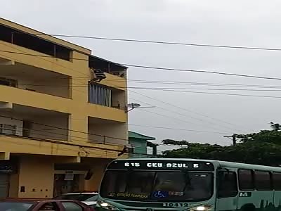 Brazilian Man commits Suicide by Jumping from 4th Floor 