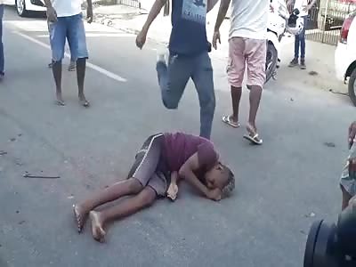 young boy get several kicks on the face  until passing out