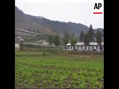 SKINNY STARVING NORTH KOREAN CHILDREN