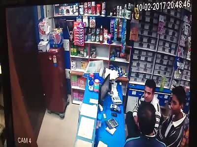 Live murder caught in cctv in bhiwadi rajasthan (Better Quality Video)