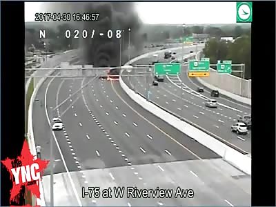 Ohio fuel tanker accident leaves one dead