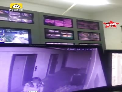 [gayism] man exposed him self to random women 