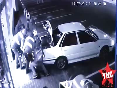 These must be the dumbest thieves in South Africa