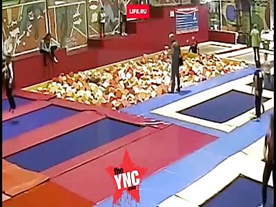 54-year-old deputy died when he broke his spine after lethal jump of the trampoline in Russia 