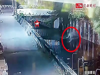 Mr.Jiang fell into the icy water and died in Taiwan
