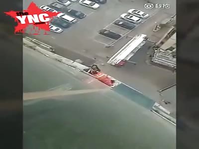 [right info + full video] 19-year old girl Li Mouyan of Qingyang city committed suicide by jumping 8th floors