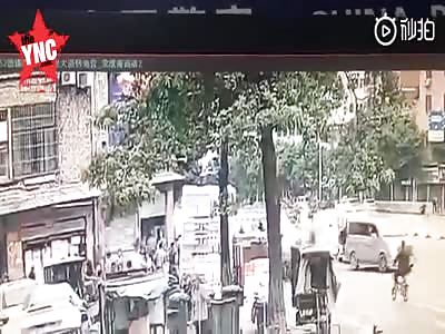 two dead five injured in the Guangzhou Tak  Road car accident