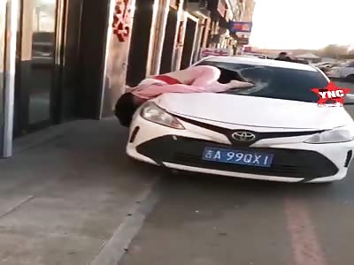 woman kills her self in  Kuancheng District  near north korea