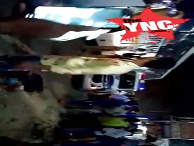 [3 angles 4 mins long full video] Man butchers Rickshaw driver to death in Hyderabad on busy road Passersby do nothing