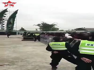 strange china music concert