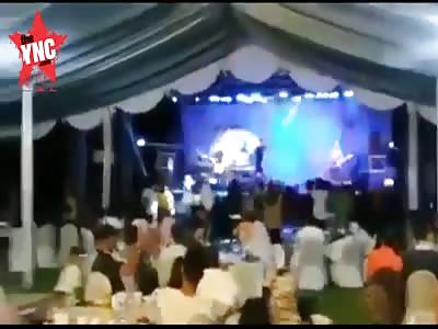 [full video + aftermath footage] of the tsunami: Wave that crashes into concert by local pop band Seventeen  at Tanjung Lesung Beach Resort, Banten