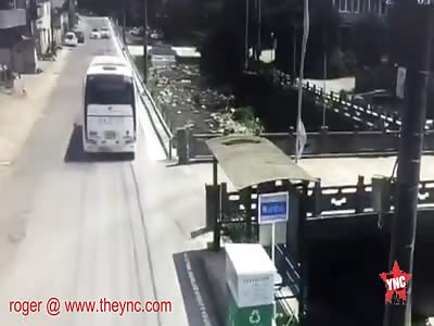 Shi Mouxiang and Chen Mou caused an accident due to bad driving in Fuyang