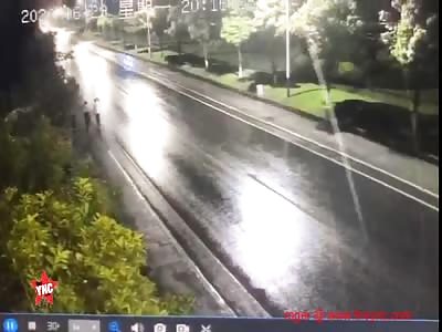 two hit by a car in Pingxiang City