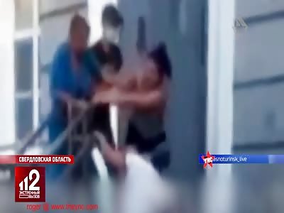 Russian Man Strangled his Wife outside the Hospital