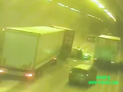 18 vehicles collided with each other in Turkey