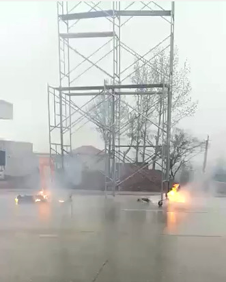Two Workers are Electrocuted after Pushing a Metal Scaffolding into Power Lines